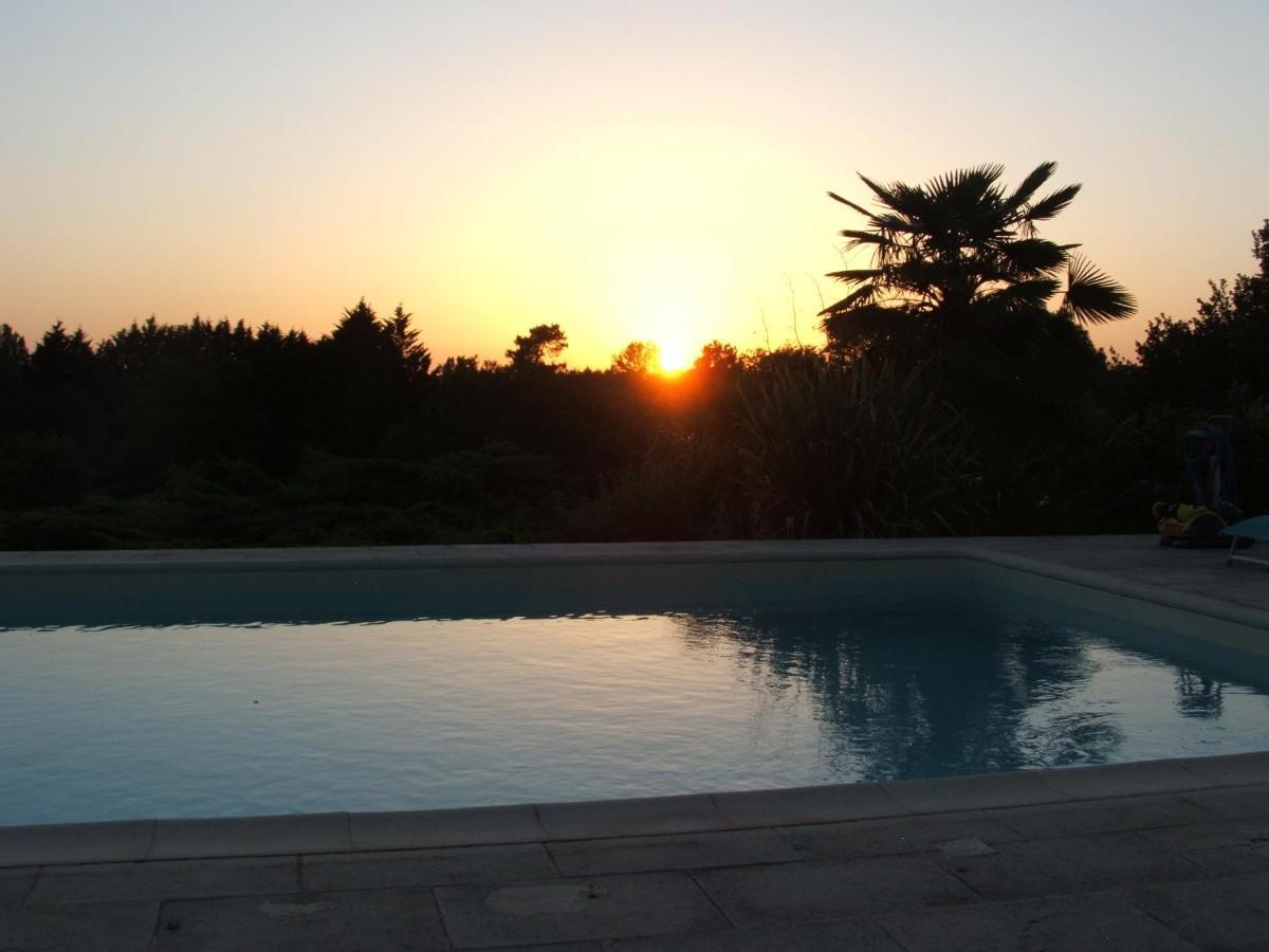 Villa La Zénitude à Les Lèches Extérieur photo